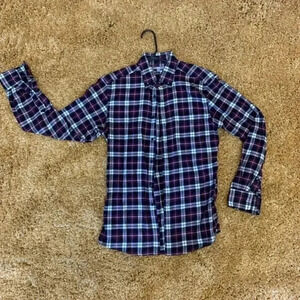 Men's sz XS uniqlo buttondown plaid shirt